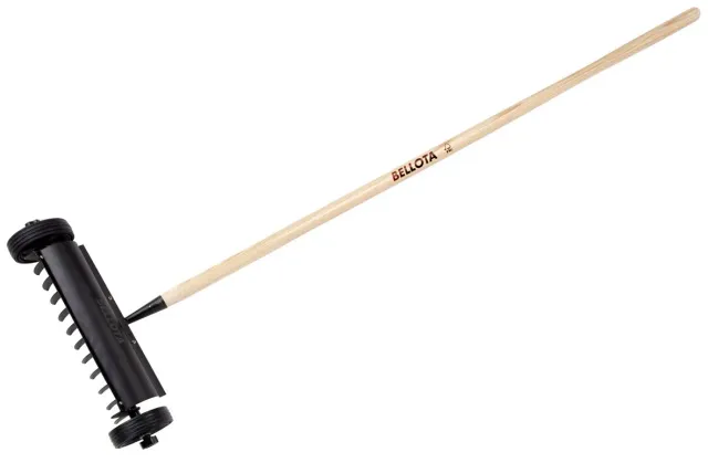 Bellota 3080 arieggiatore prato con ruote manico 150 cm